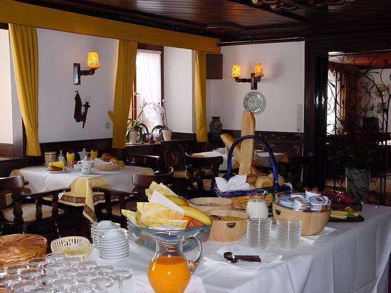 0C83871E4891A68DA214E524BADEC9D6