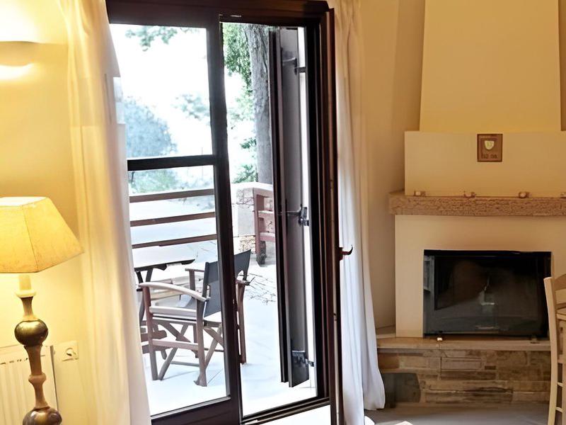 9AB6BB3452340087CF065501854F769F