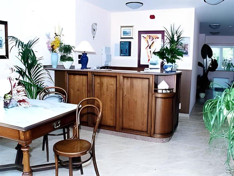 56C74E9358AF169FDA5C0513FDD611B9