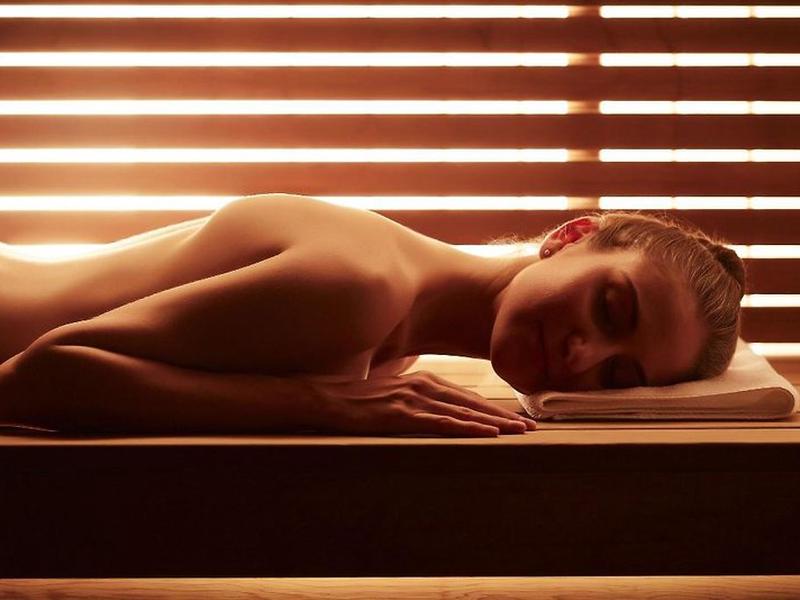 9EC8B81FD350AA989778A7089089094C