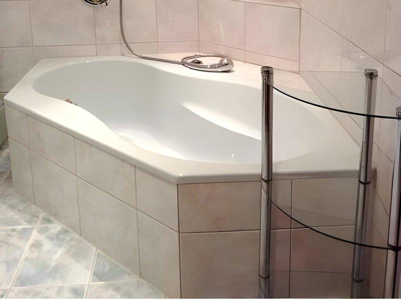 80A02182DD06BC4EA44F17C33464C044