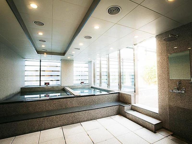 FCD5BA6E3B65CA4B9837354B2DD2F13A