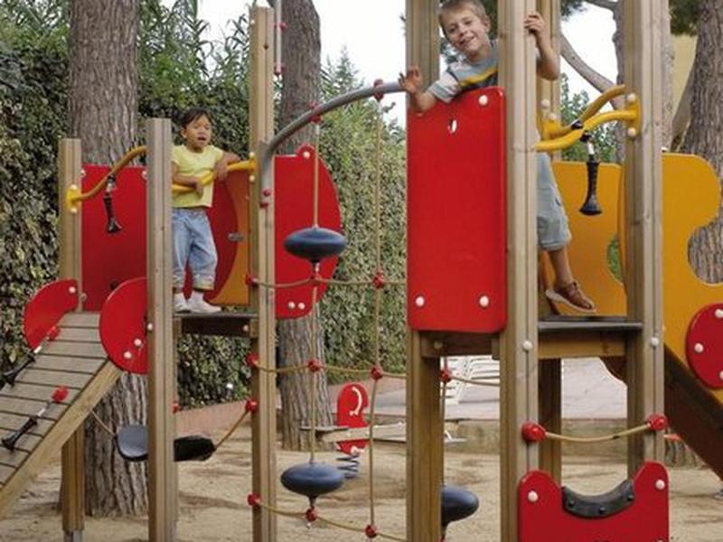 82FF9771D43A0F761F8D0473E8F9D355