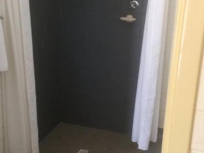 57B3EBE3568BC59C90F0EC489D430FDB