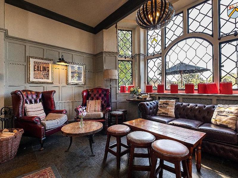 45EC64AC5F83AEABF7F6A7ADE81BE219