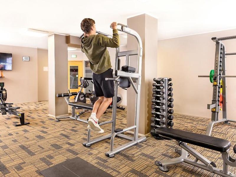 00A6B7CB38312181310BF8D3A5EA4B3B