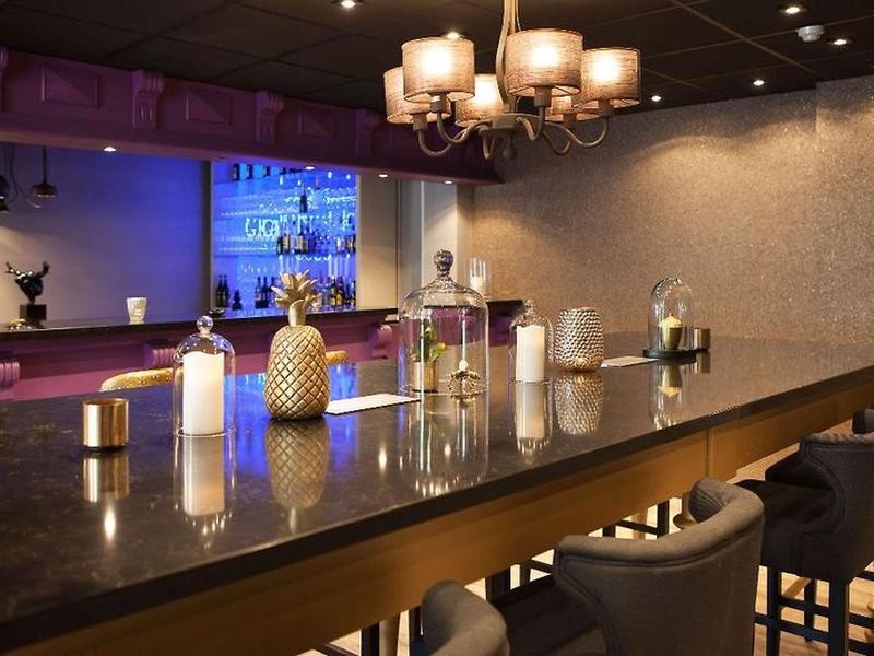 D31416189F97FC248CAD9F7E34D89AE0