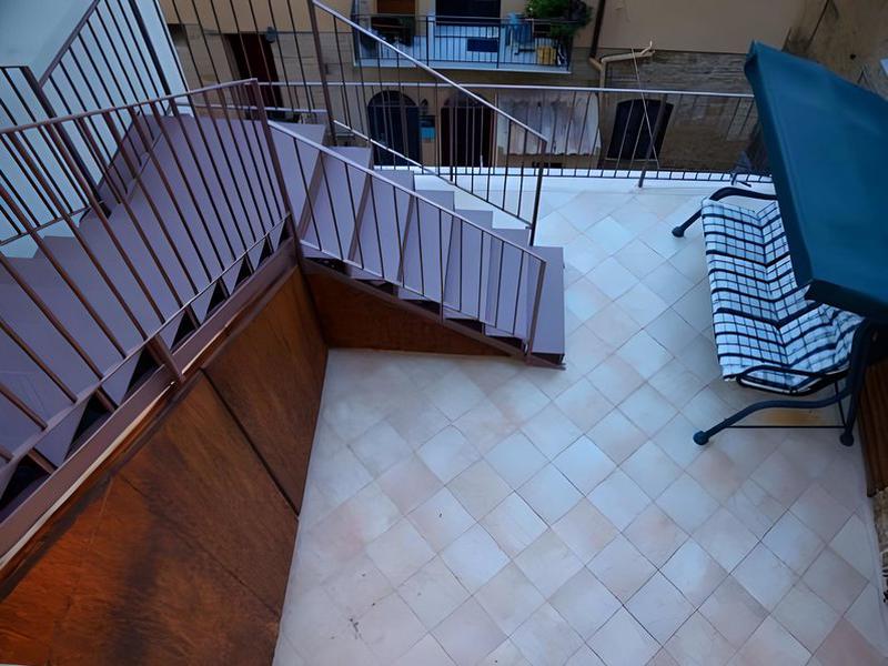 35C8C5D1F51063ED56B2D061E6D2812F