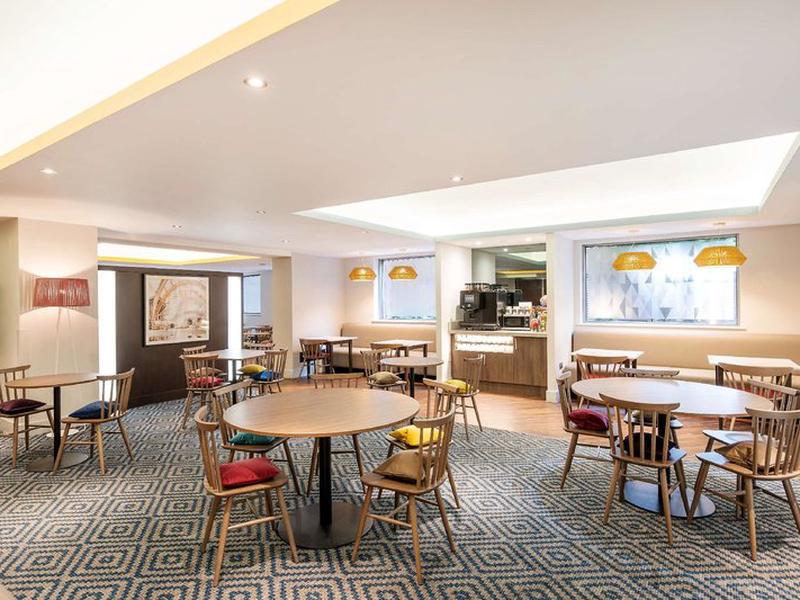 C6AB1C809A028119F525368A30C74184