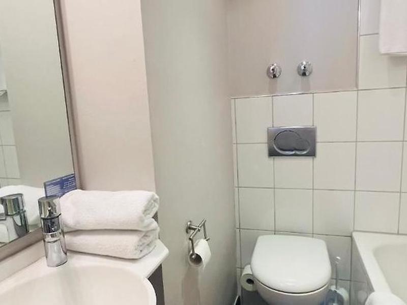 6948FA7EAA74561960BFF82942687CF2