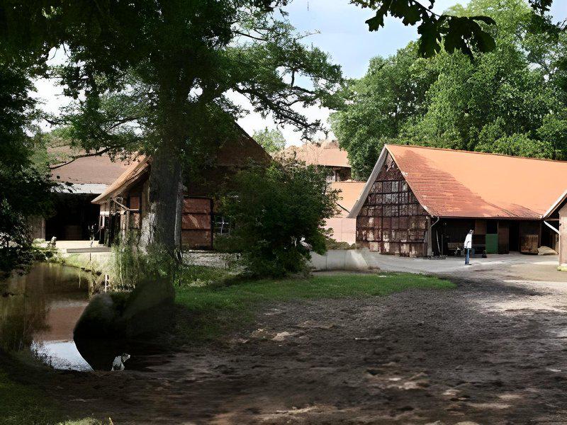 3D2EF35FB4E16614C6C3A30B63A2528B