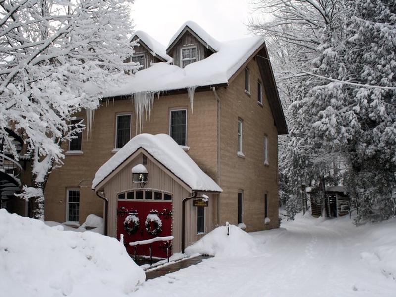 3D47280035650E8C6725AC3182EE3328