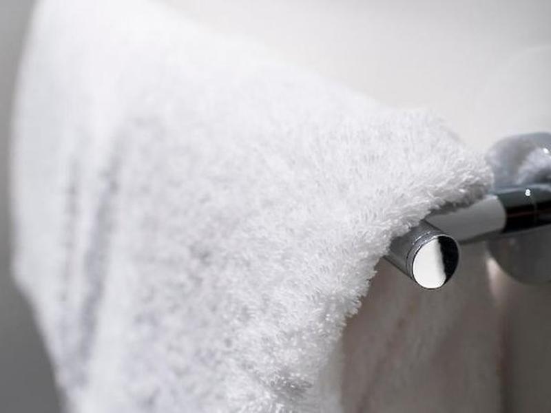 DF40B41EBDF3A2662E73B45A95B6CA1A