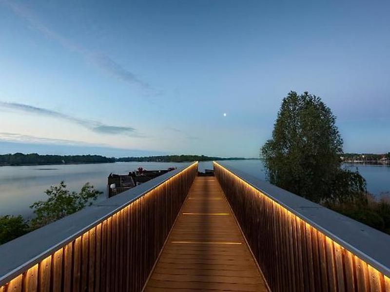 7288BA12E759E01361B741564FA733A0