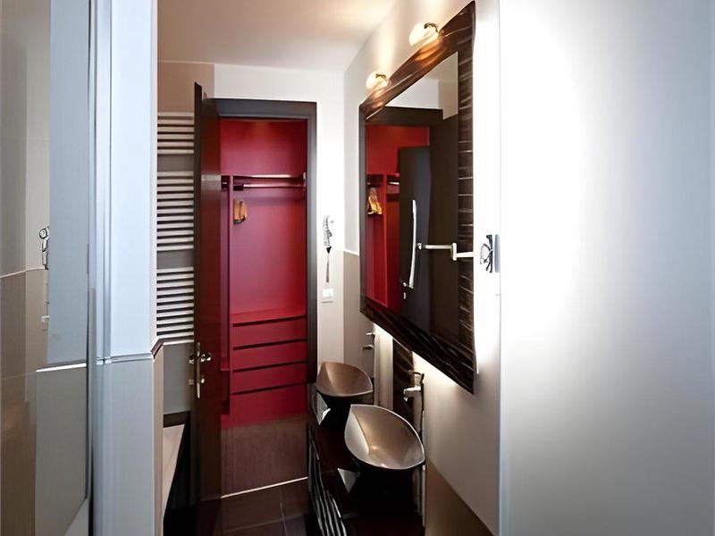 A214B1F28E67A6DD8D94D4DA22CFB34D