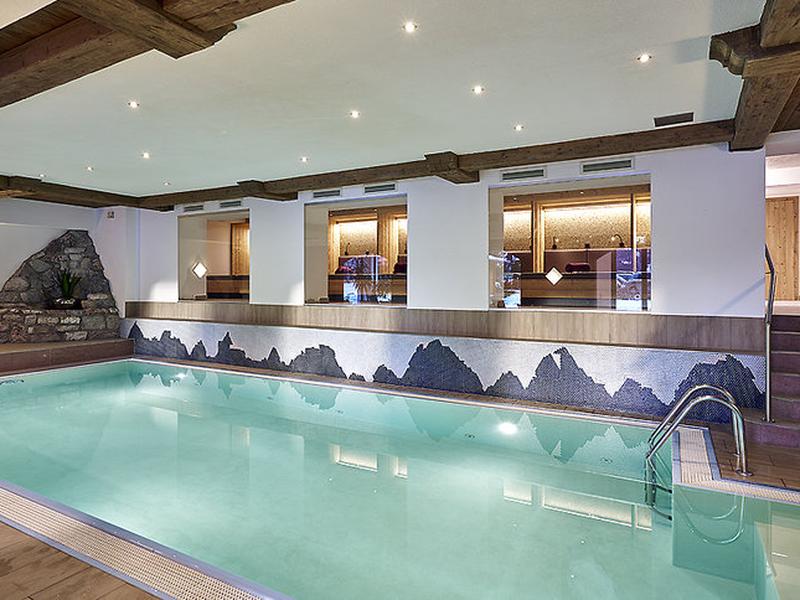 C1221F0F46A97629CA9DB42889271F5E