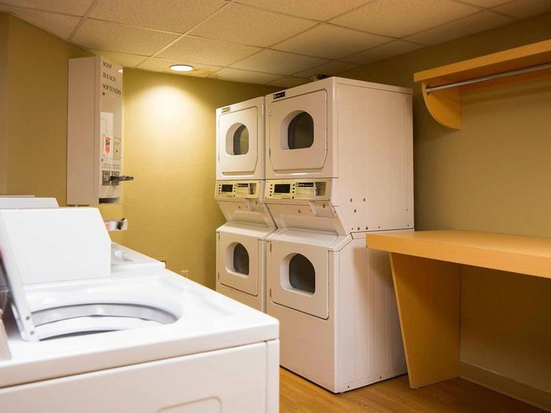 C3BE8C1E4DA24CA1D121CC10FB714FB8