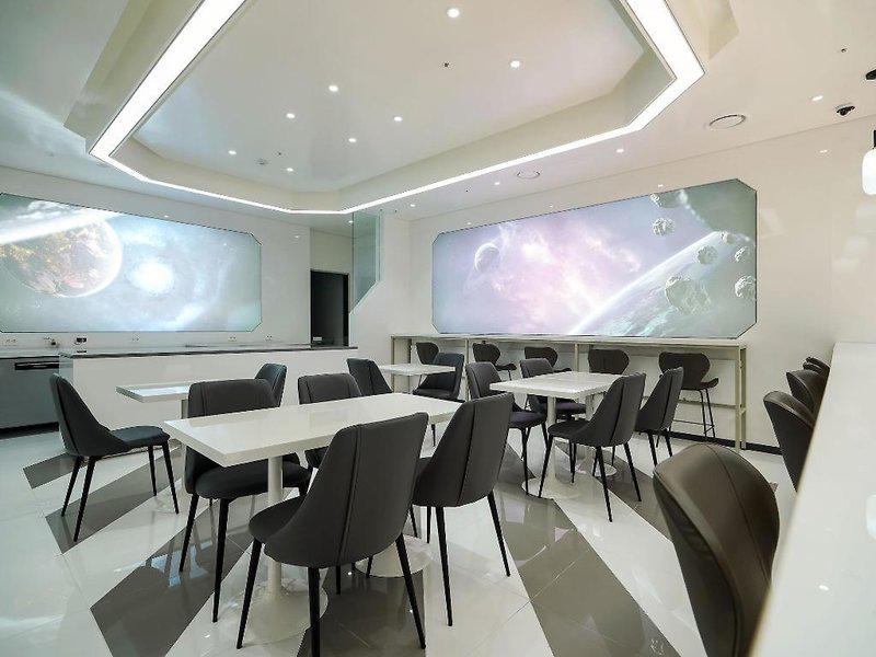 3237A718F3A192F70953521C76F78218