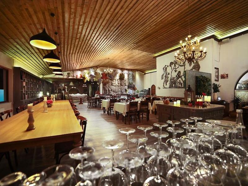 776CAB0A79B86BDD8C6551763AD30BD5