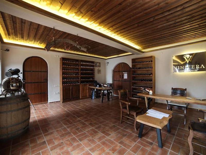 E6B8A8092E8CD9F2346FFFFFA2419D3D