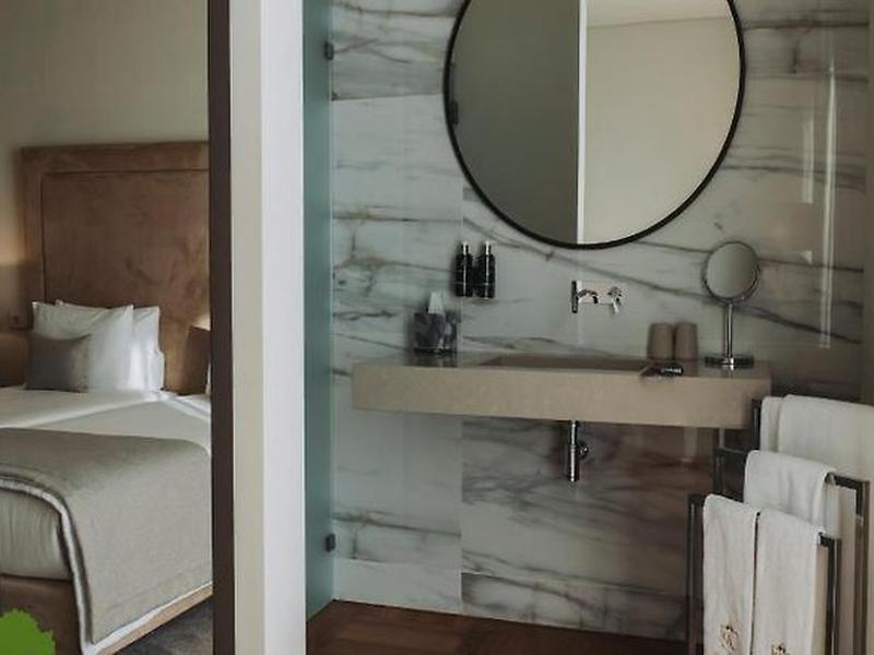 902E7BA44C8F36E9BF7975C66E55EABF