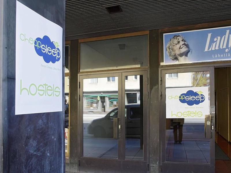 7EF6BBA213721975D4AD6ACD84555E95