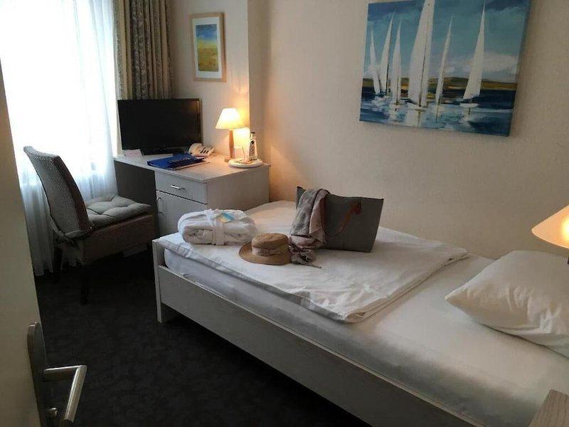 BC796ED8825115DA8CE93C79ED04E107