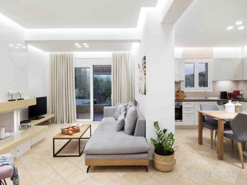 EFF8002E0620884349A5091E304A2F77