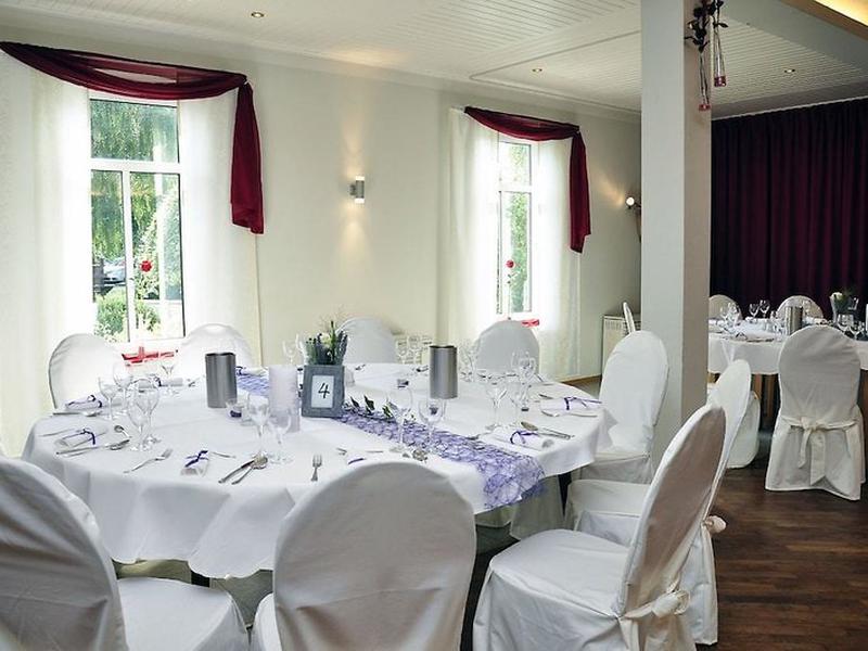 7F8EFE2E38093344E30511B5CC1CF1F7