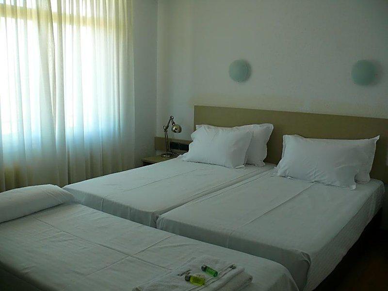 CD2A949875FBD769415AF9A8E0AFB41E