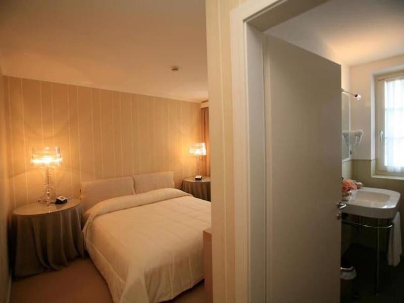 DB2C291C3BF71460FCC0A09D82E256E3