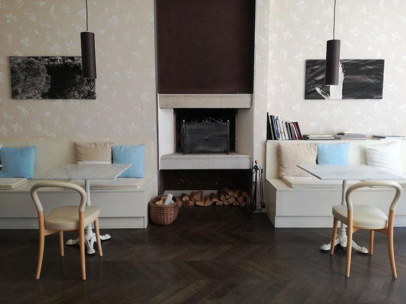 03A138DEF866437697F76A7501DE5C83