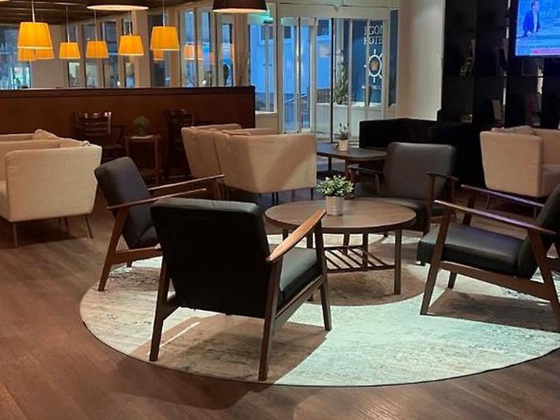 8EC1B3CAF20331499A1F713E5A3C1F60