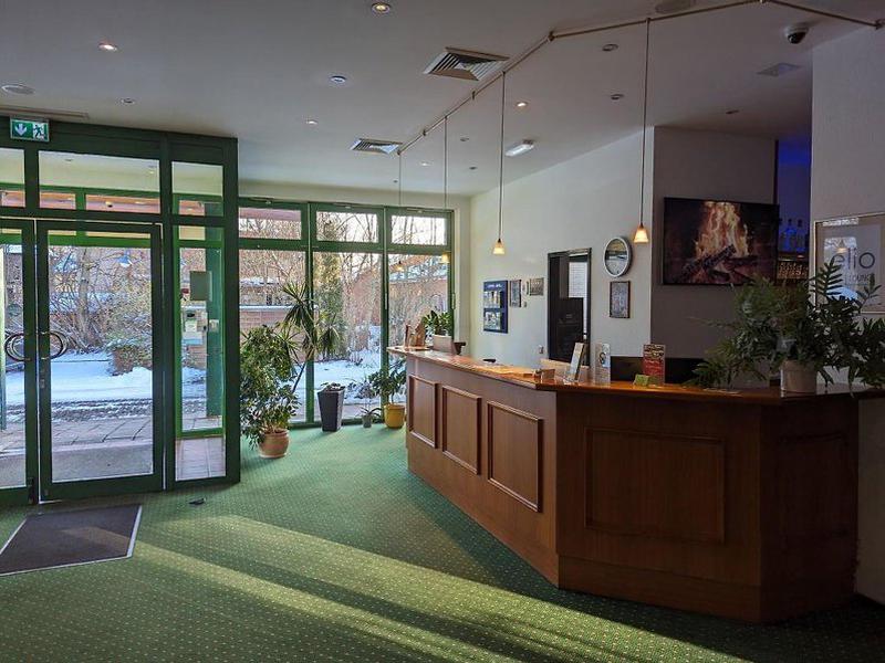 C691CFC8B8CC819D6B6268AC75676296