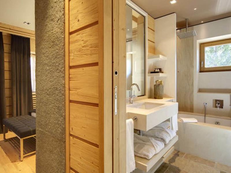 74FF60D33026FA58616034D2CDB00E57