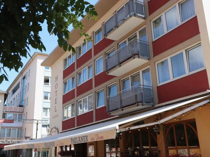 15CC623B2D7677A4DE8213F33EC66BA8