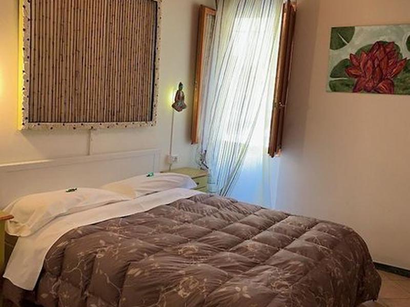 008104233FB650CA91C2EAAEAF00271E