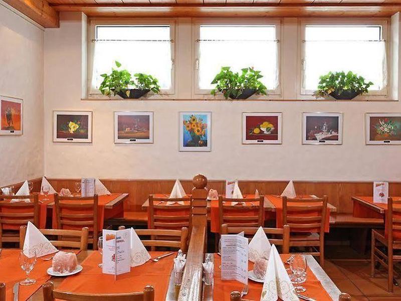 43C74BF001F2F9411366A13FB56B9910