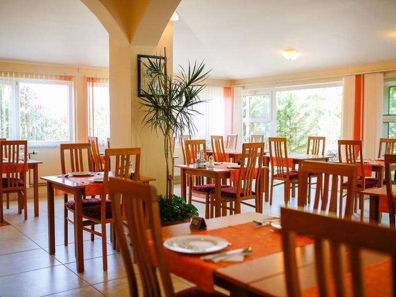 8A273724DA8887B0047E3F820E187931