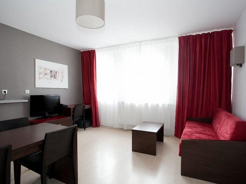 1DD5F485A6531CF0ED10C1242A12D947