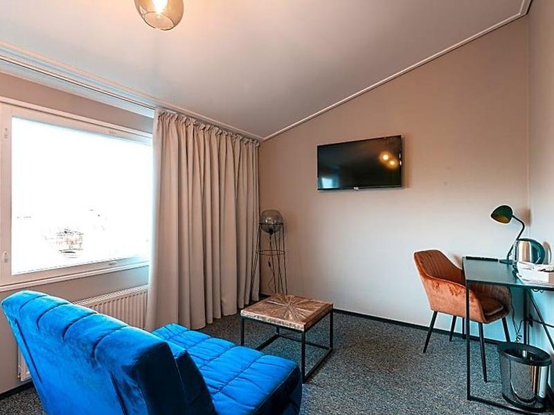 1772256D0A04565B845CB168A3CAF8C2