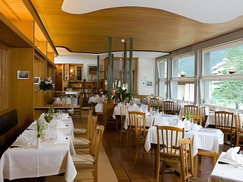 8EF0340B1C24237334FF98CDCD30EB0A