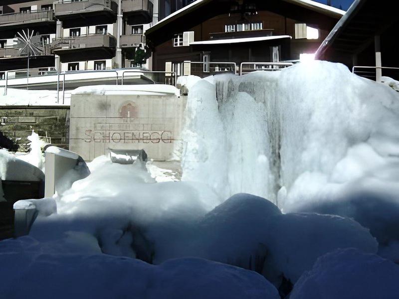 BF38B84E9E05194331BF4E0A3EA0B55D