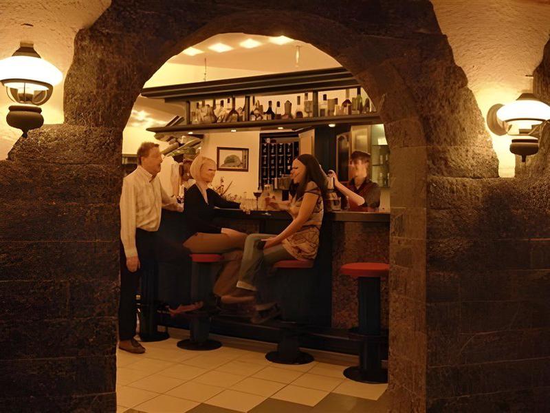 6CF16AD051FE8487364574B0C49DC954