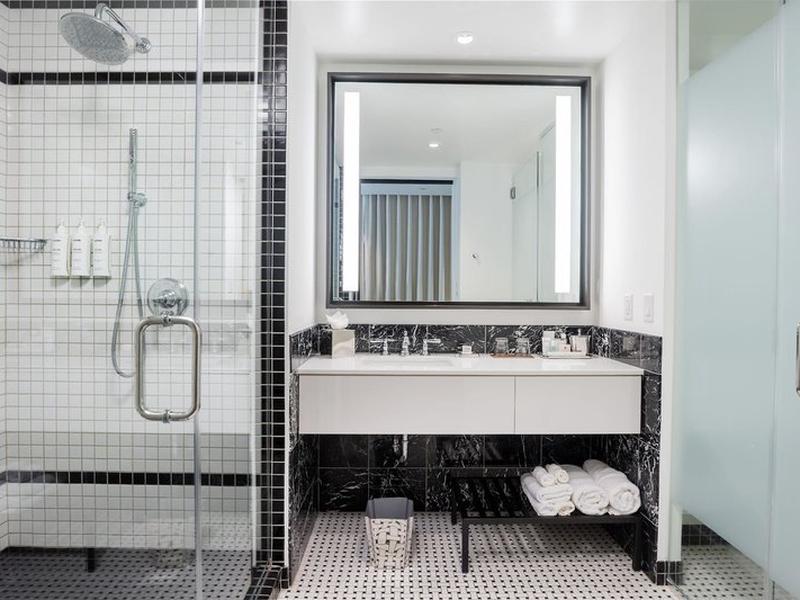 2D517A3E473936B99F2994FB3FB2B86C