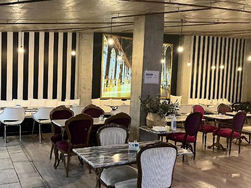 86309B94E46E47677B9ED9860BB1DFF8