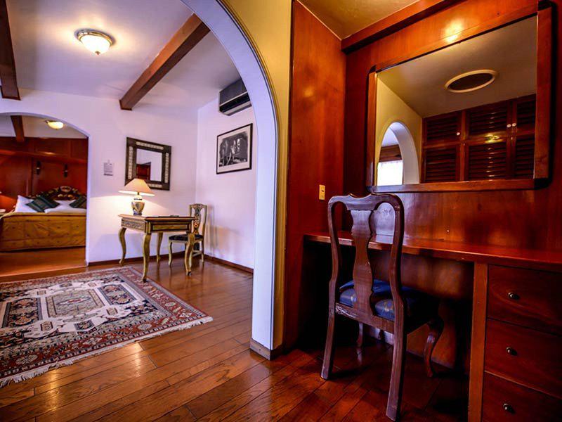 3D6C3AF06C46E4873F4F6024AF374E8D