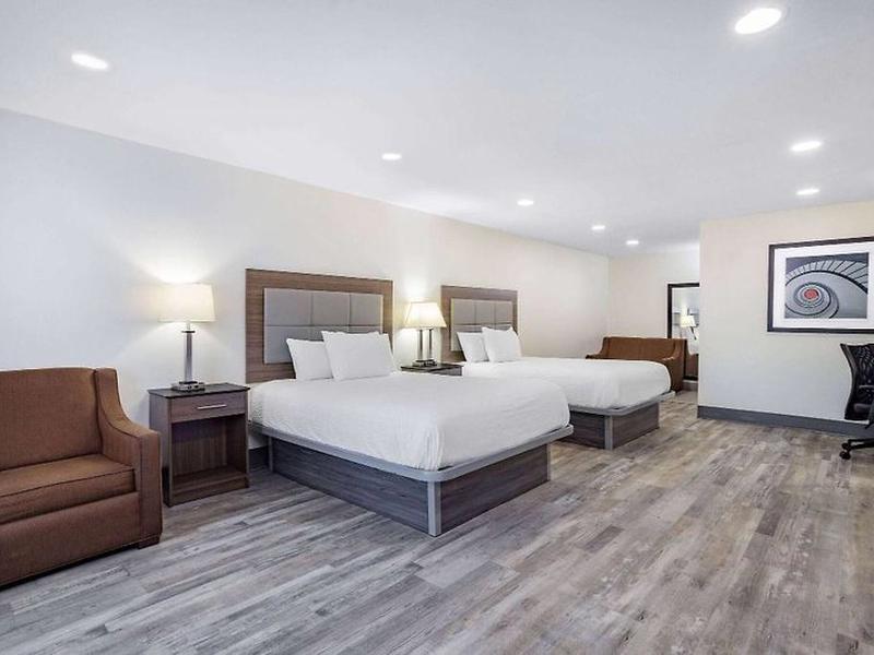 826B8B5C9F7BBA3E442AD30DD48F16FC