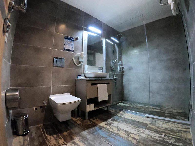 D2B9B059B7AB60153E6AA46FDFF1EBFB