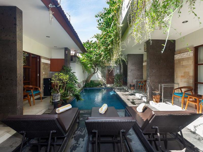 42C716FA8B779FF80F899C2AFBD56311